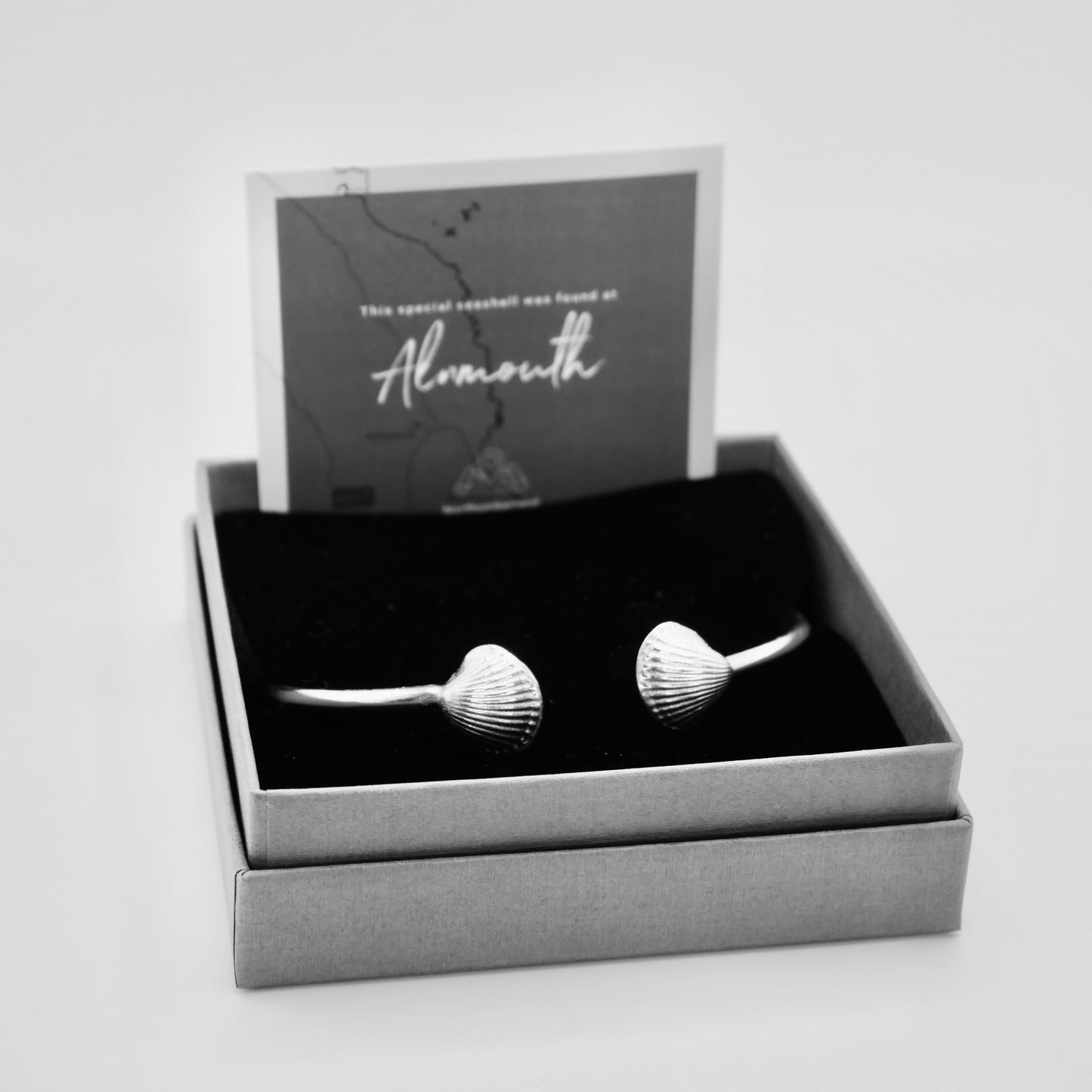 Alnmouth Mini Shell Cuff Bangle