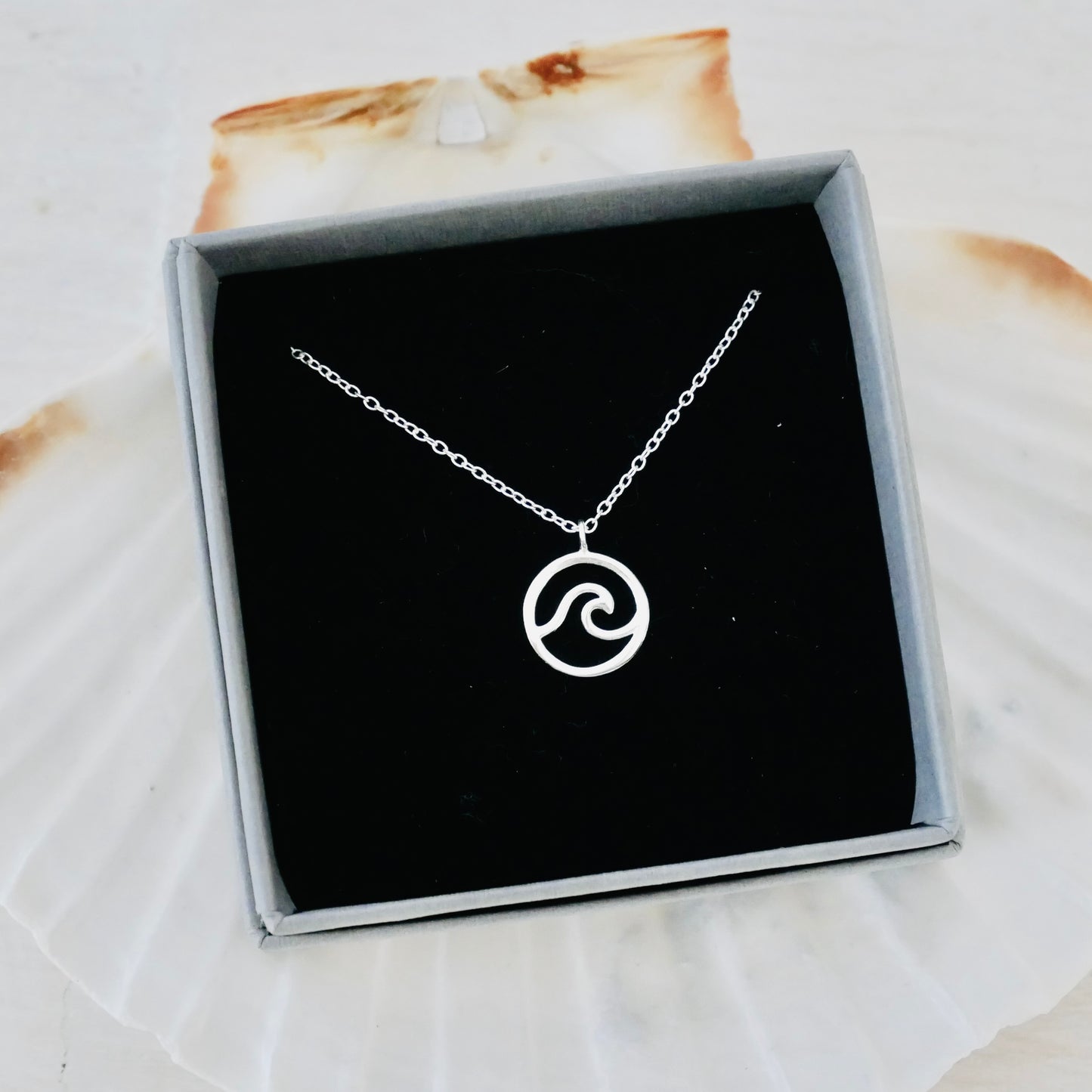 Wave Necklace - saltandco