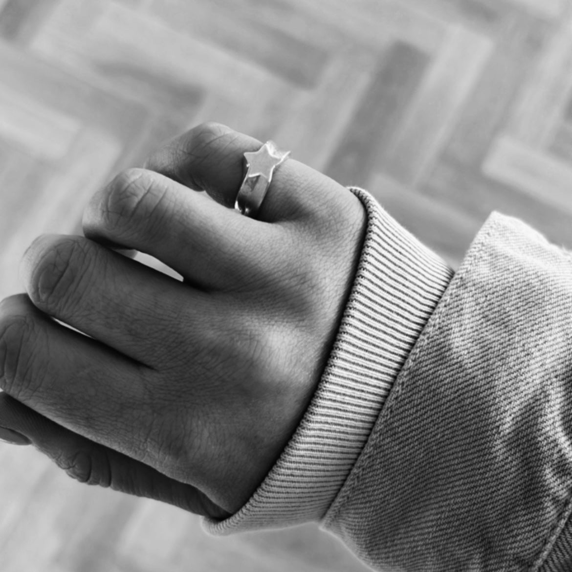 Mini Star Signet Ring