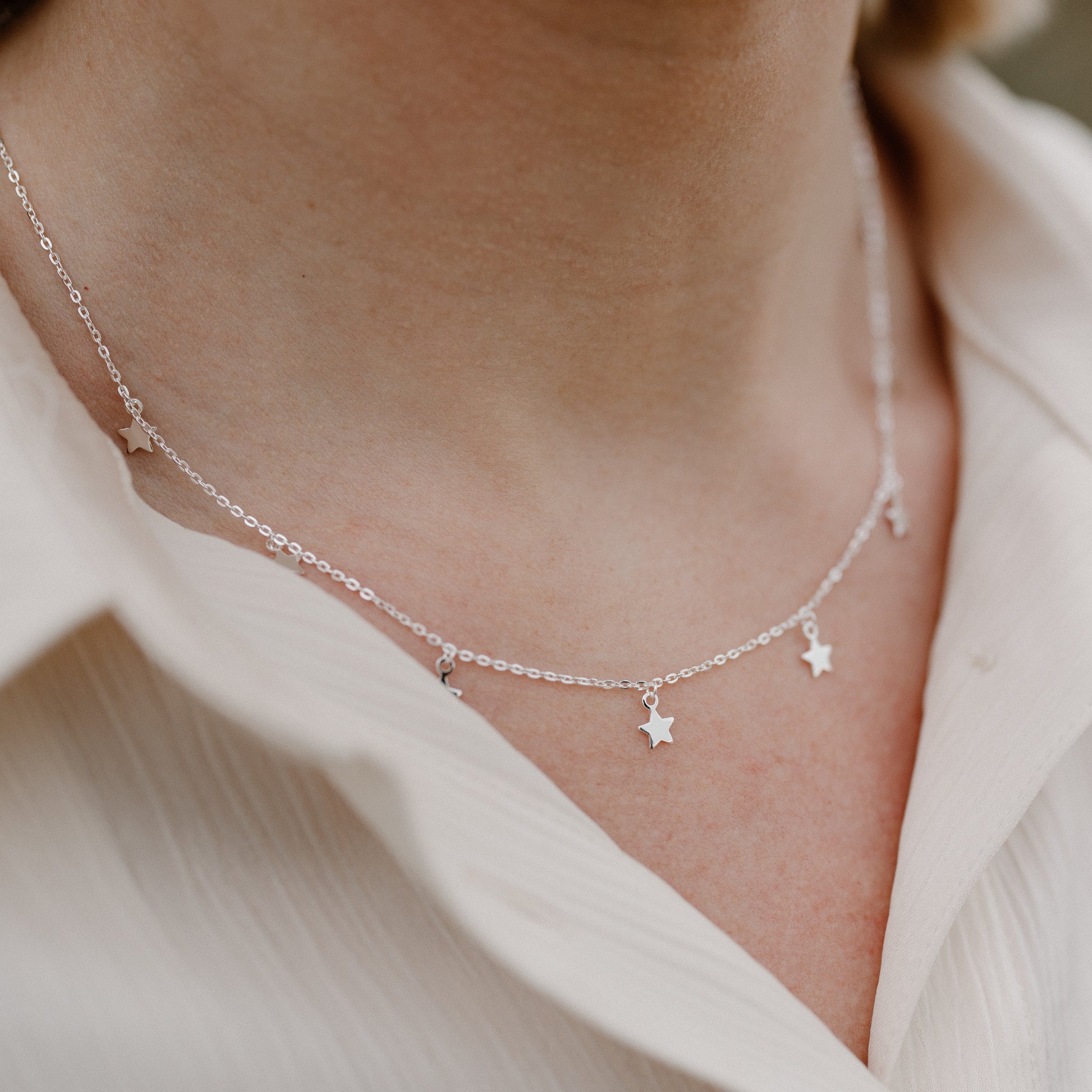 Dainty Stars Necklace - saltandco