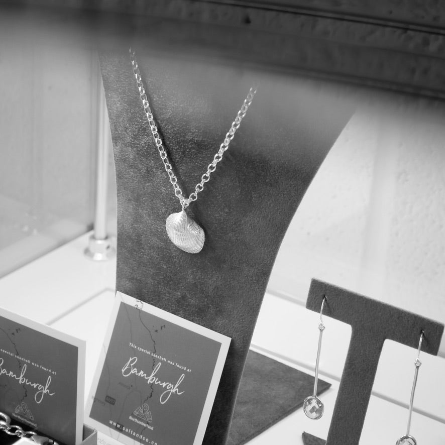 Bamburgh Maxi Shell Necklace