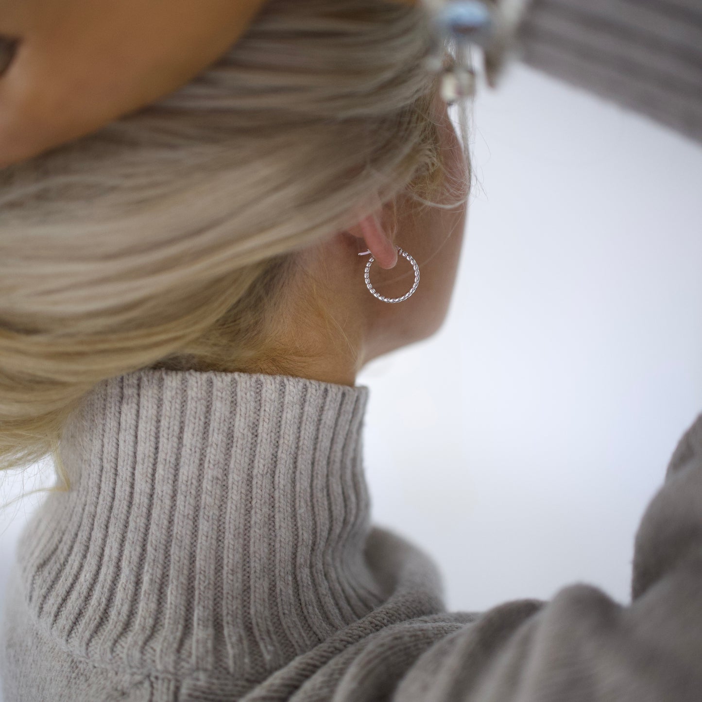 Spotted Hoops - saltandco