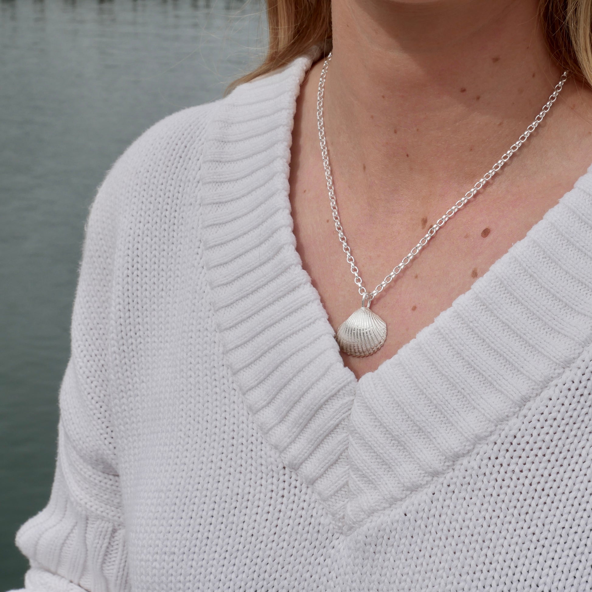 Alnmouth Maxi Shell Necklace - saltandco
