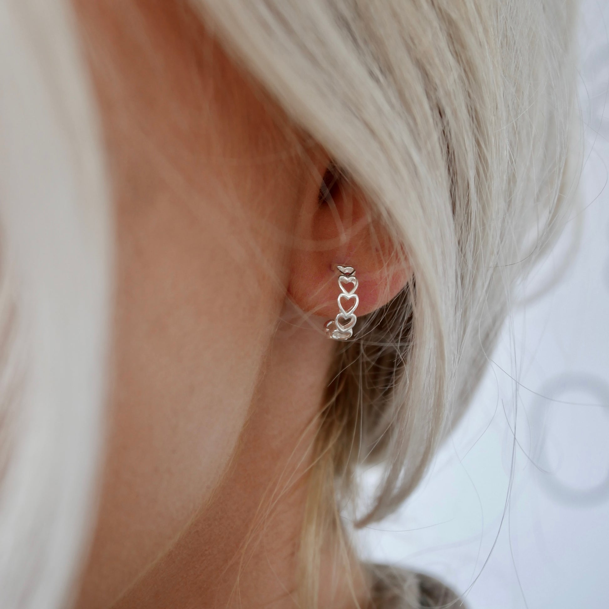 Lover Hoops - saltandco