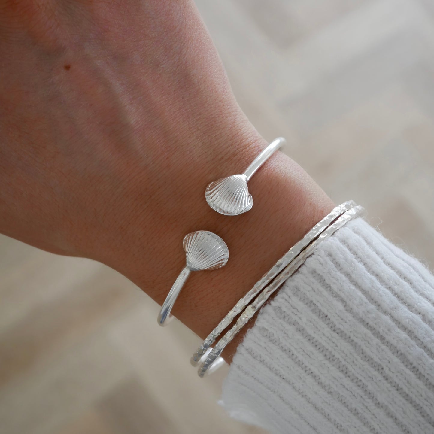 Alnmouth Mini Shell Cuff Bangle