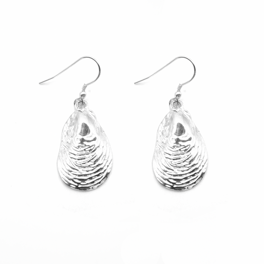 Mussel Dangly Earrings