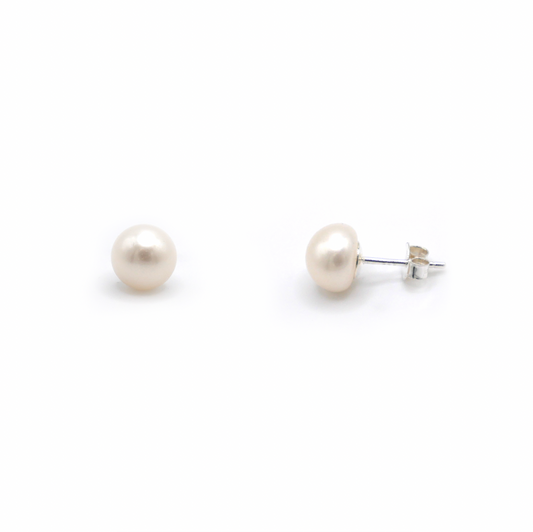 Pearl Stud Earrings - saltandco