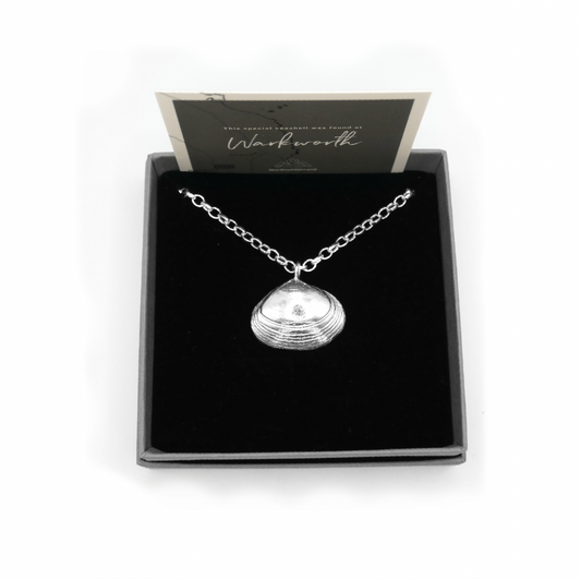 Warkworth Maxi Shell Necklace